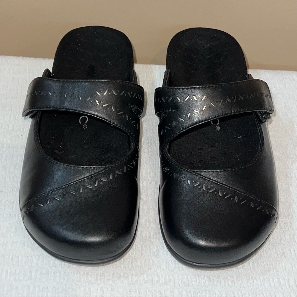 Vionic Allegra Black Leather Mary Jane Slip-on Clogs/Mules Size 7